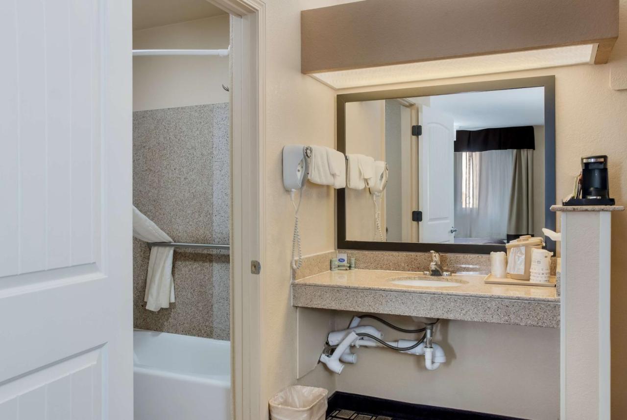 Best Western Nursanickel Hotel Dalhart Dış mekan fotoğraf